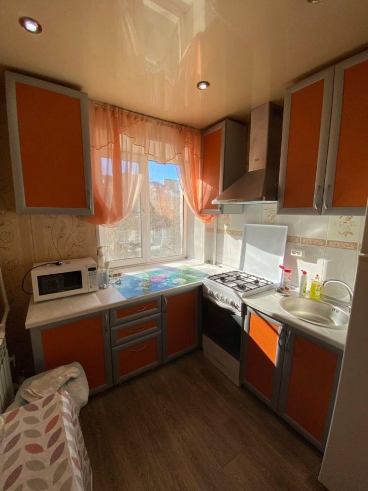 1-комн квартира Свердлова ул, 12