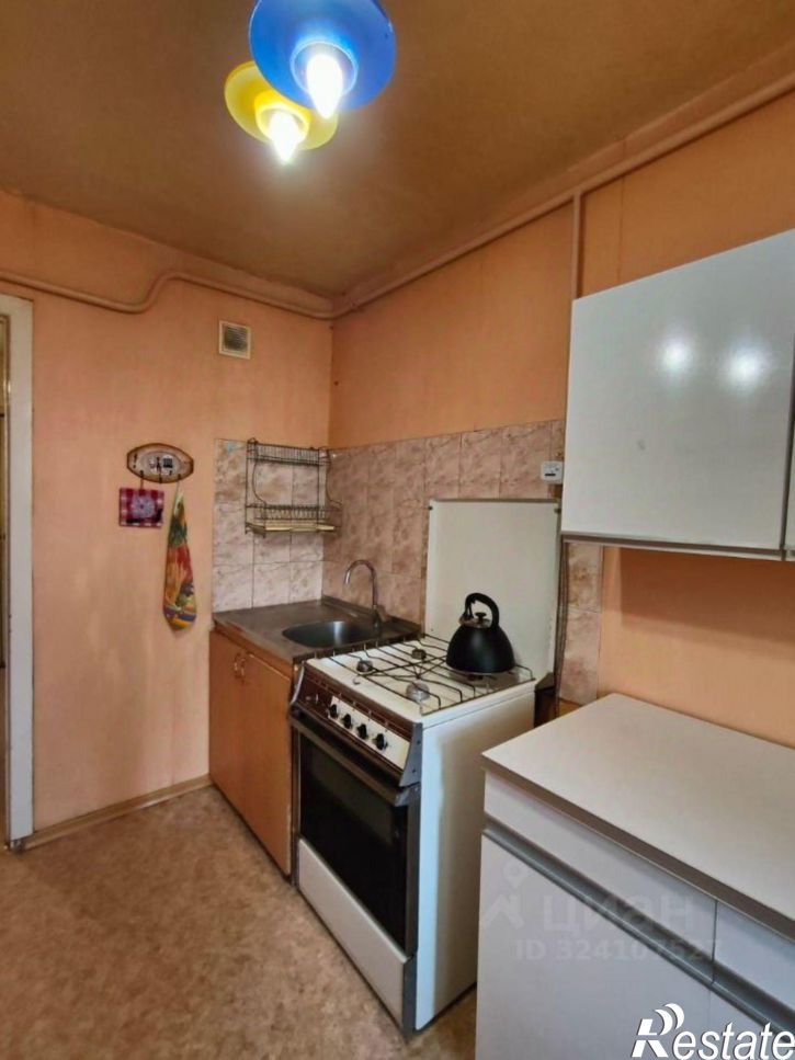 3-комн квартира улица Куликова, 40 к1,  д. 40 к1