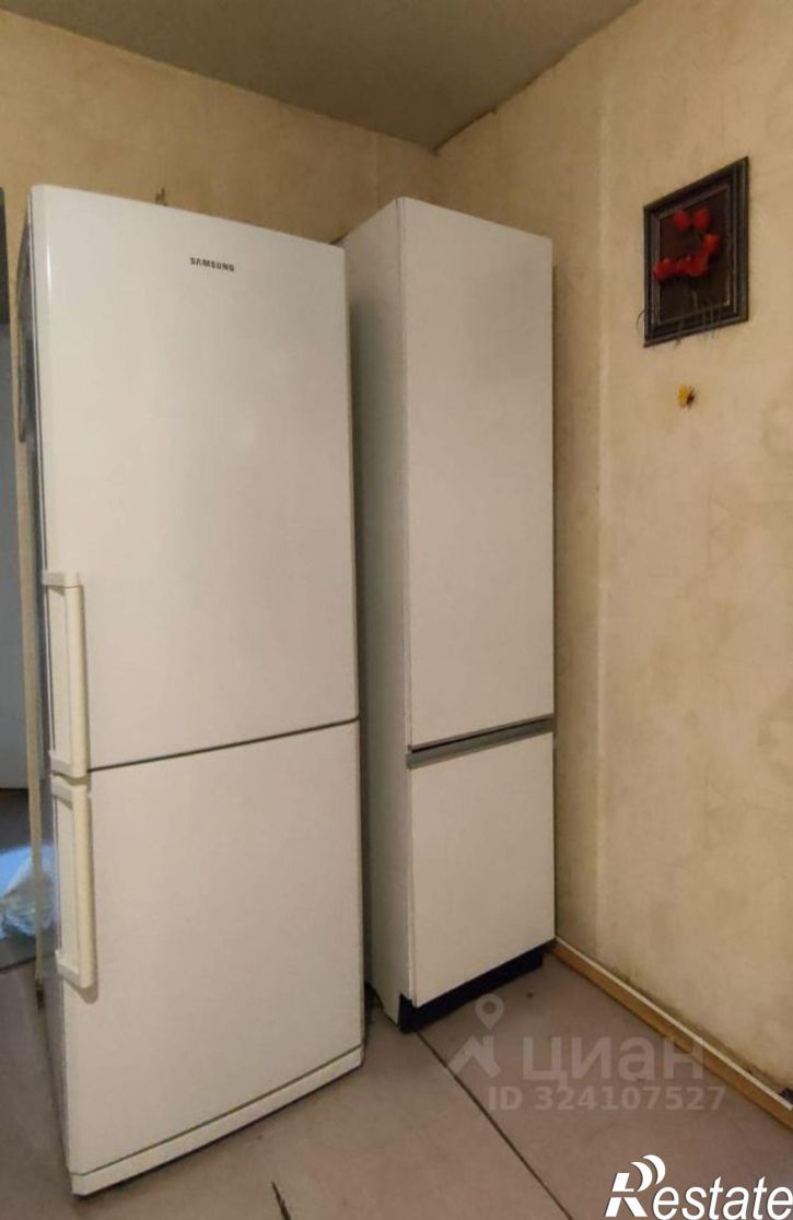 3-комн квартира улица Куликова, 40 к1,  д. 40 к1