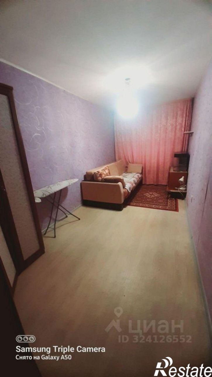 2-комн квартира улица Космонавтов, 4 к1,  д. 4 к1