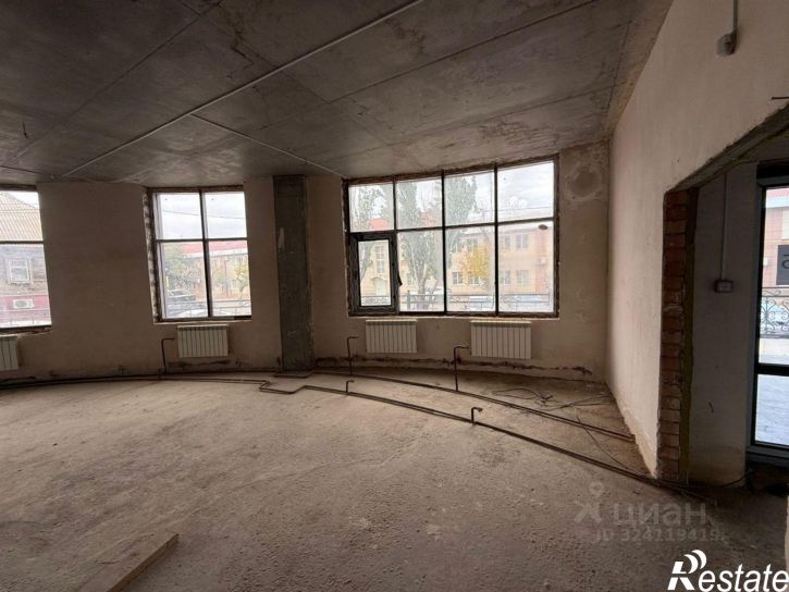 Помещение свободного назначения улица Набережная Приволжского затона, 4,  д. 4