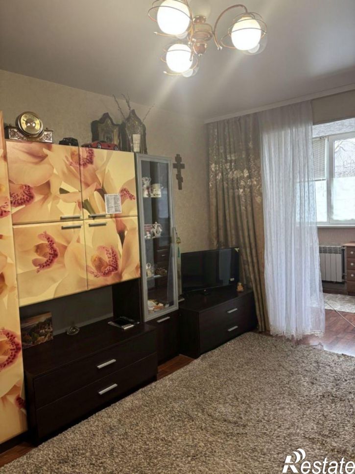 3-комн квартира ул Ахшарумова, 4,  д. 4