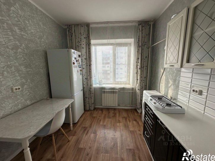 2-комн квартира ул Космонавта Комарова, 174б,  д. 174б