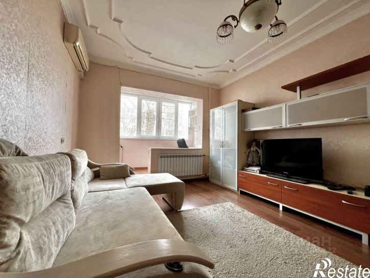 3-комн квартира ул Софьи Перовской, 82 2,  д. 82 2,  к. 2