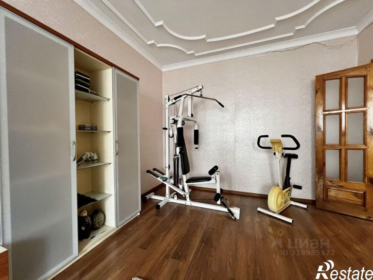 3-комн квартира ул Софьи Перовской, 82 2,  д. 82 2,  к. 2