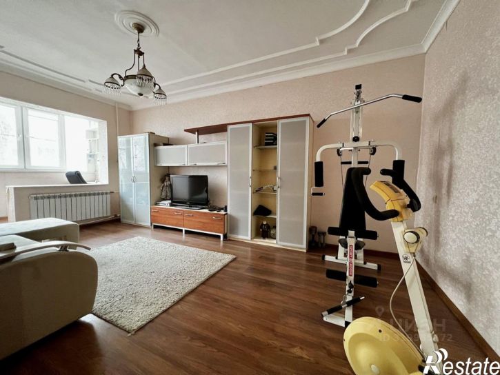 3-комн квартира ул Софьи Перовской, 82 2,  д. 82 2,  к. 2