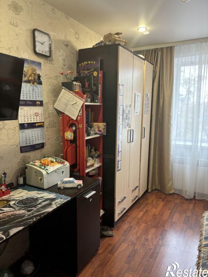 3-комн квартира ул Ахшарумова, 4,  д. 4