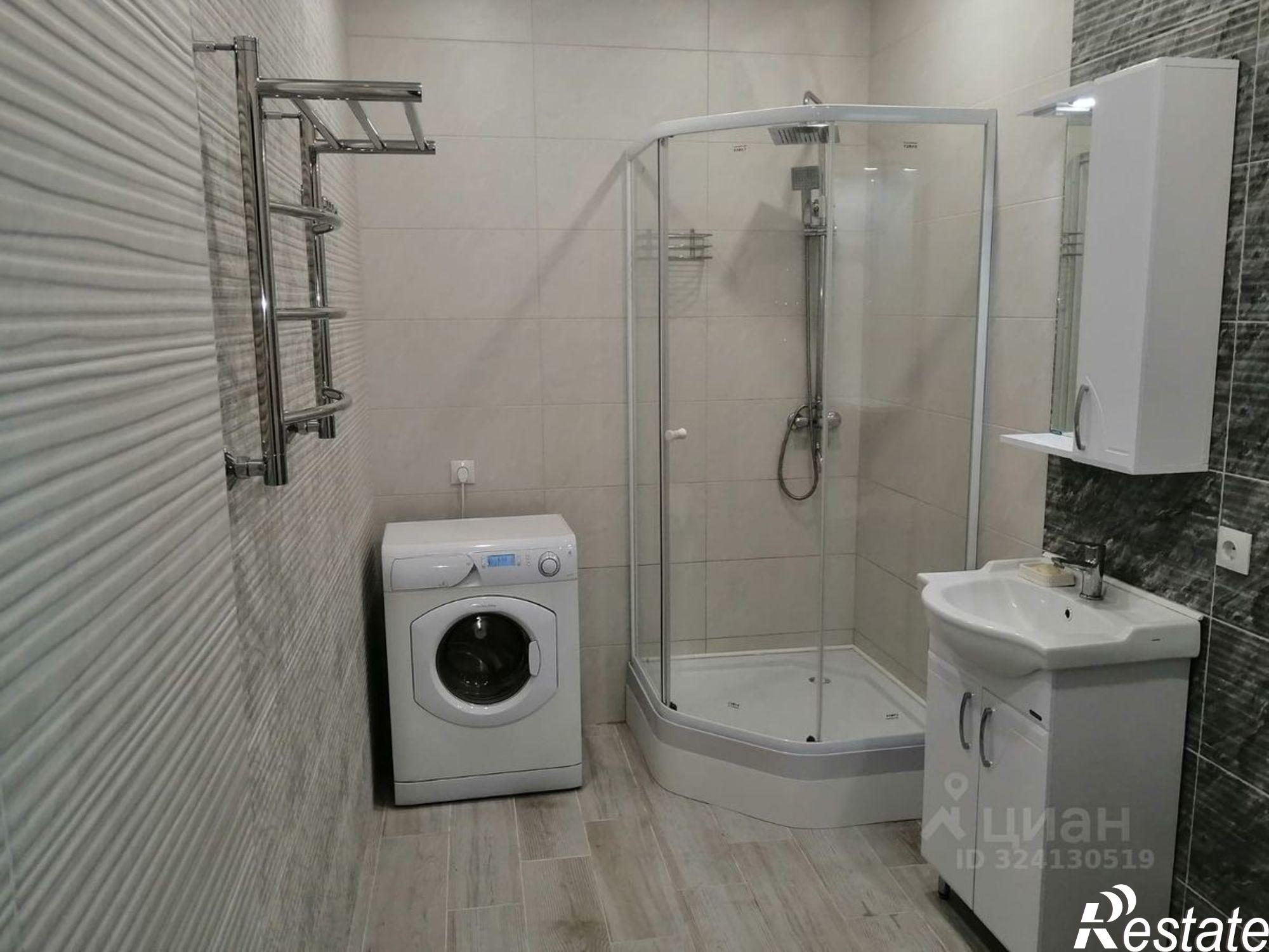 Сдать квартиру за 60 000 рублей на улица Набережная Приволжского затона, 4