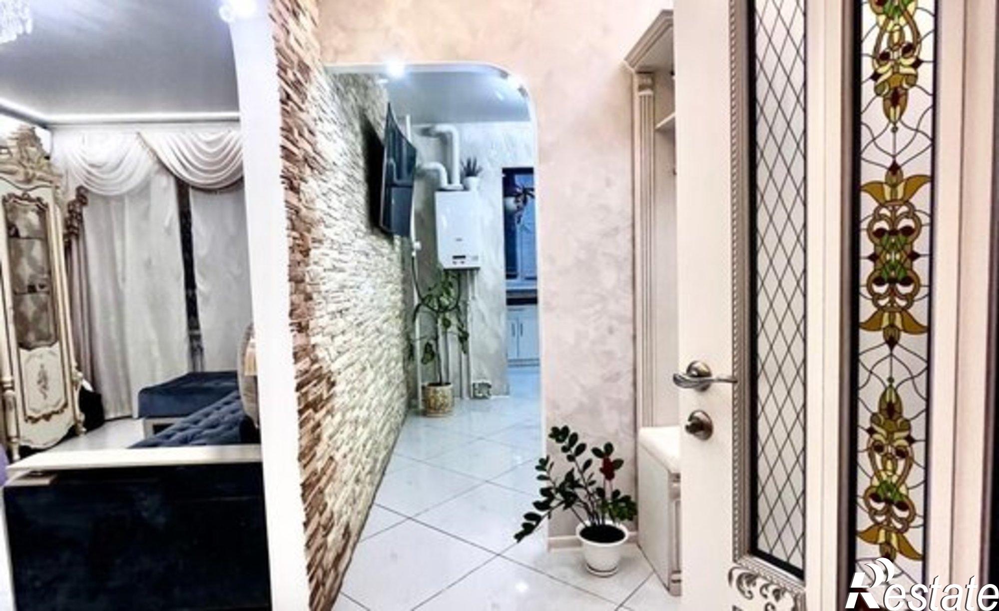 Купить квартиру за 7 520 000 рублей на Нововосточная улица, 19