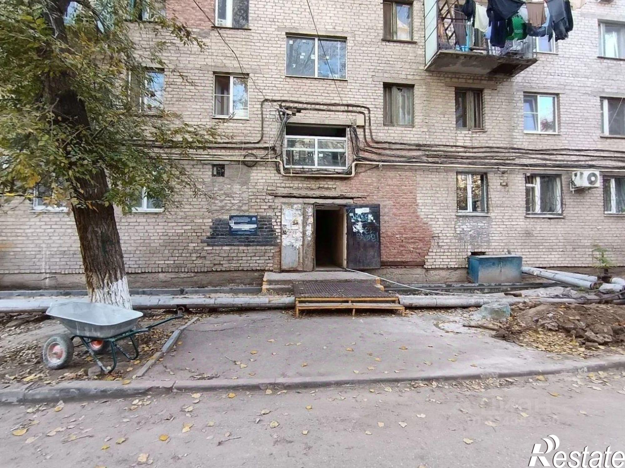 Купить комнату за 950 000 рублей на улица 11-й Красной Армии, 5