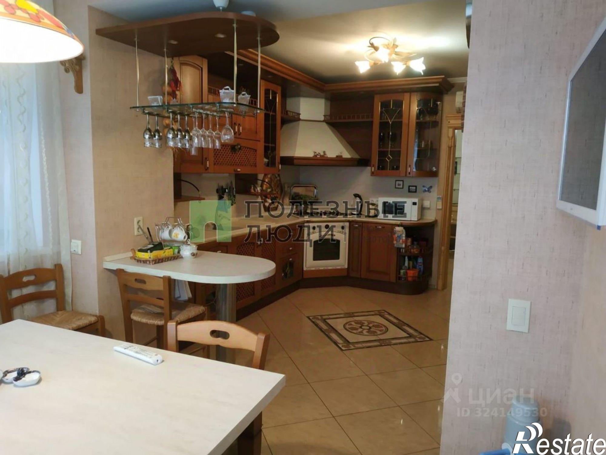 Купить квартиру за 9 880 000 рублей на улица Богдана Хмельницкого, 10 к1