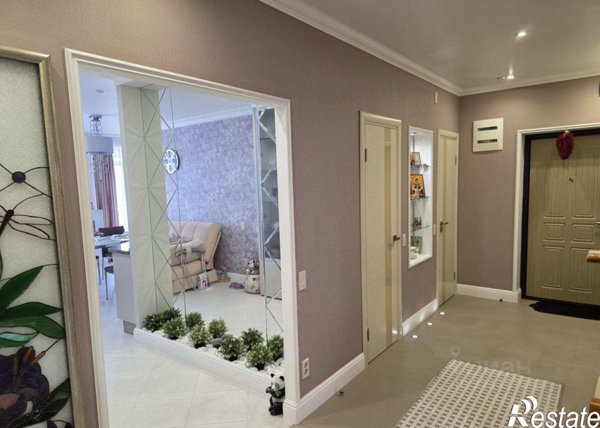 Купить квартиру за 19 250 000 рублей на ул Набережная Приволжского затона, 20в