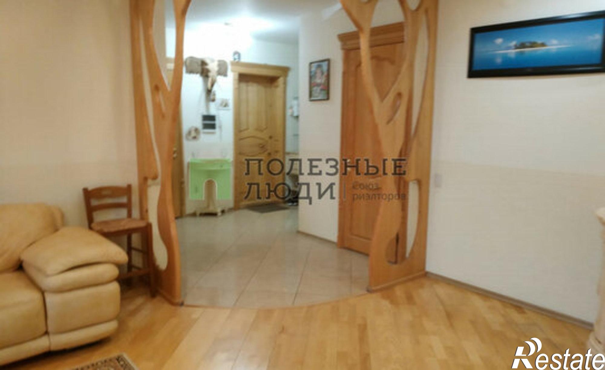 Купить квартиру за 9 880 000 рублей на ул Богдана Хмельницкого, 10 1