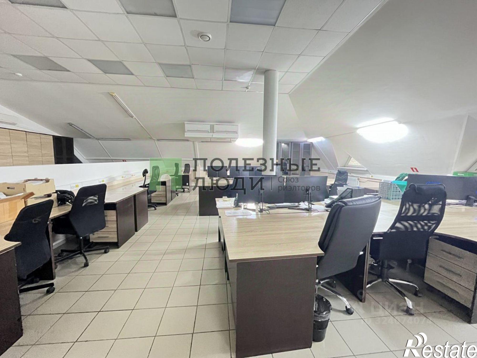 Сдать офис, помещение под офис за 400 000 рублей на Днепровская улица, 2/37