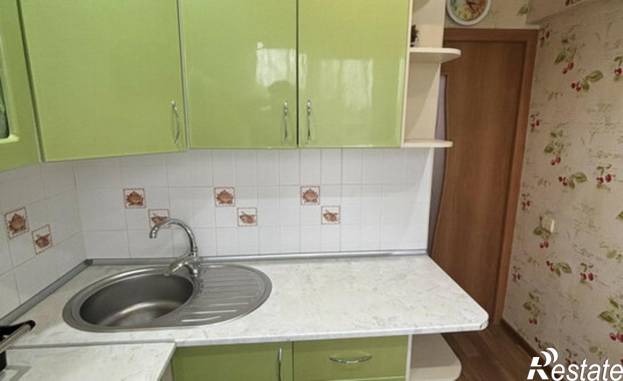 Купить квартиру за 3 850 000 рублей на улица Адмирала Нахимова, 137 к1