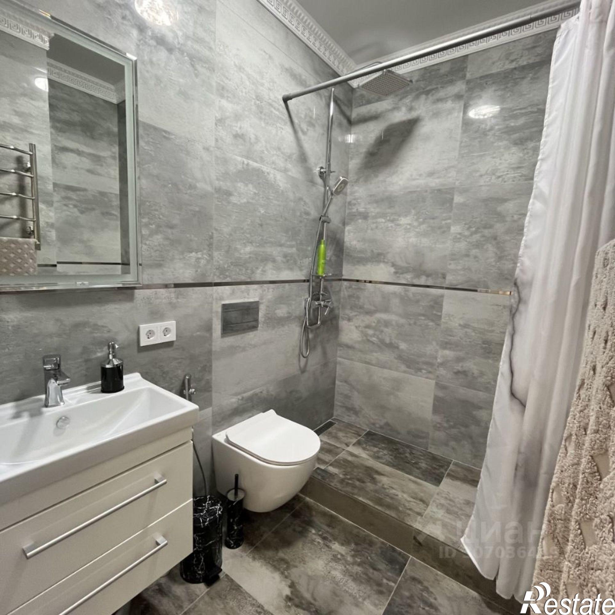 Сдать квартиру за 45 000 рублей на улица Трофимова, 10