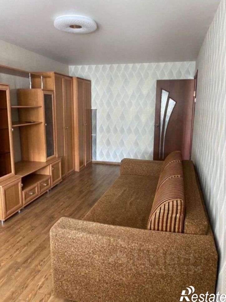 2-комн квартира улица Маркина, 98,  д. 98