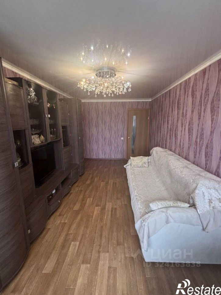 2-комн квартира ул Адмирала Нахимова, 137 1,  д. 137 1,  к. 1