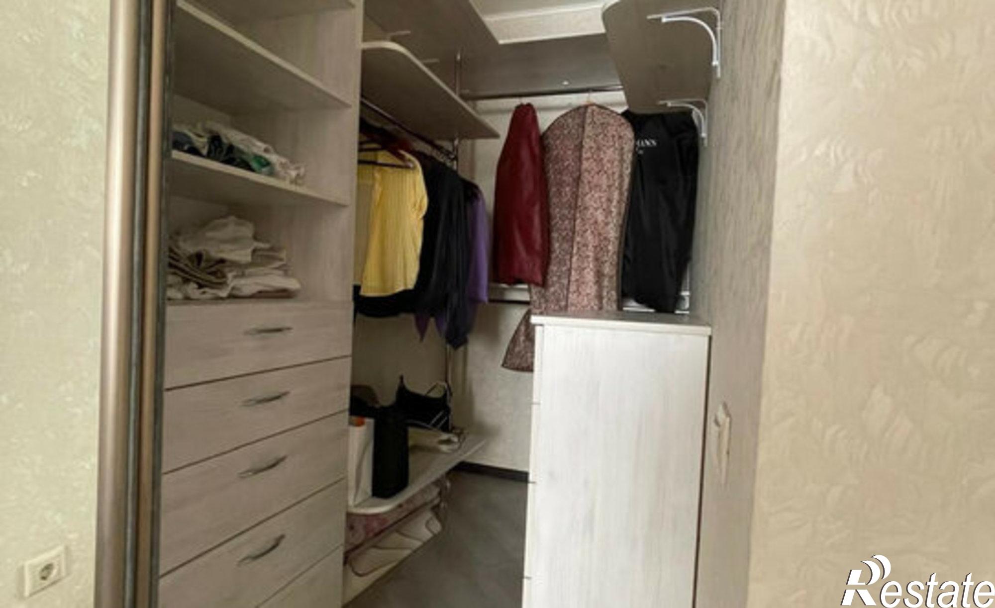 Купить квартиру за 13 000 000 рублей на Волжская улица, 54