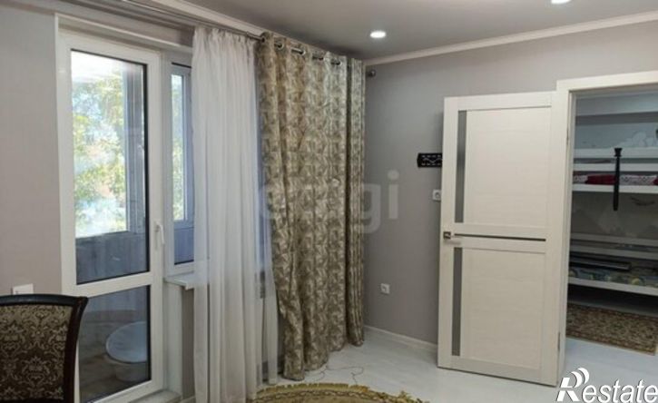 4-комн квартира Звёздная улица, 3,  д. 3