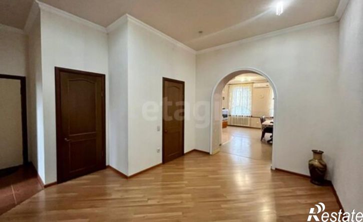 7-комн квартира ул Гагарина, 62,  д. 62