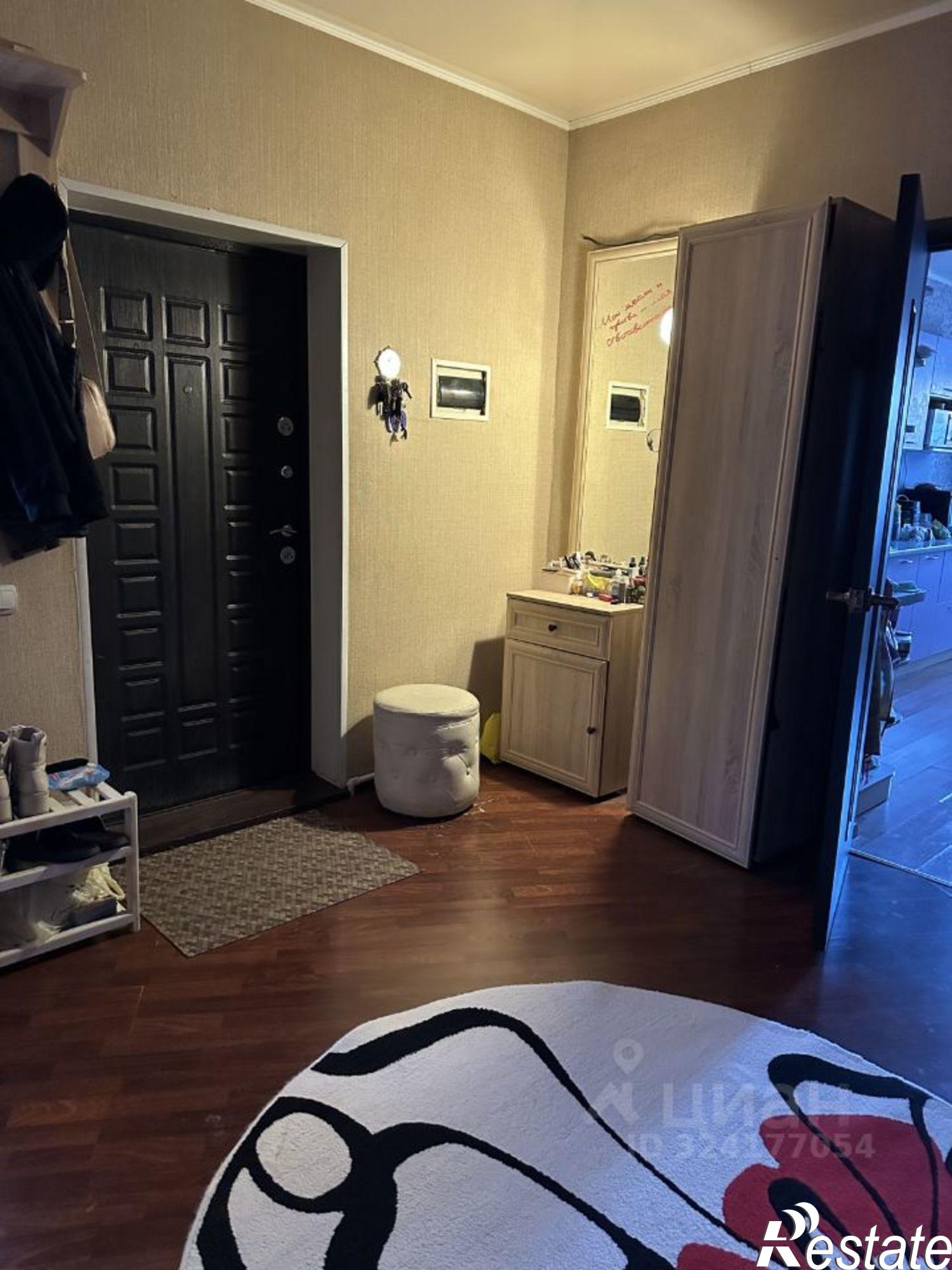 Купить дачу, дом, коттедж за 4 700 000 рублей на 3-й переулок Соколова, 14