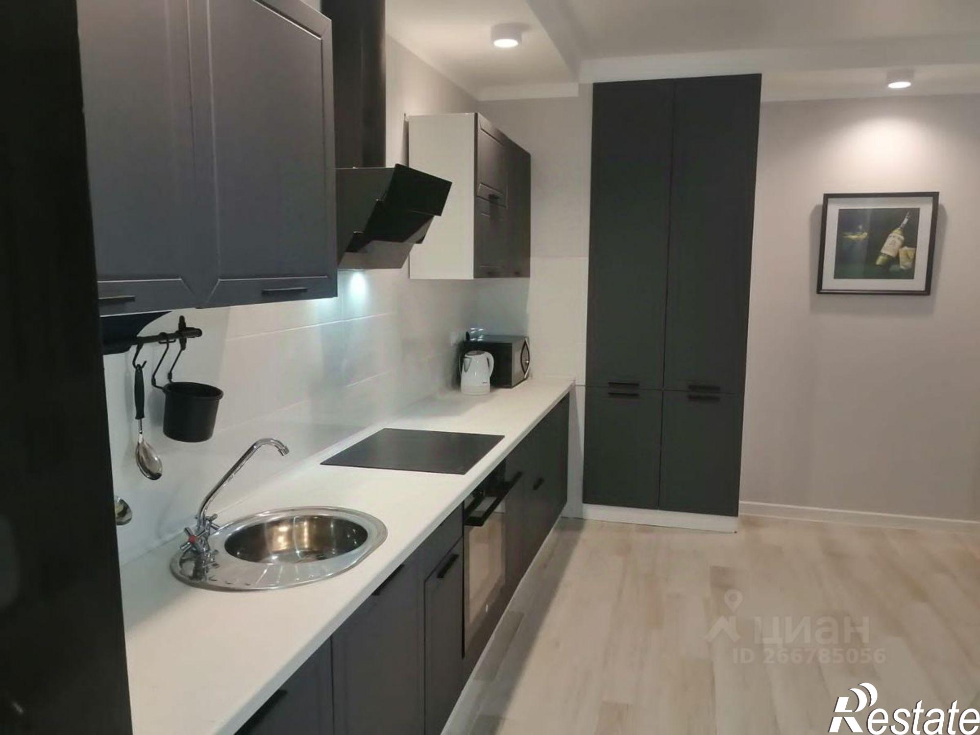 Сдать квартиру за 60 000 рублей на ул Набережная Приволжского затона, 4