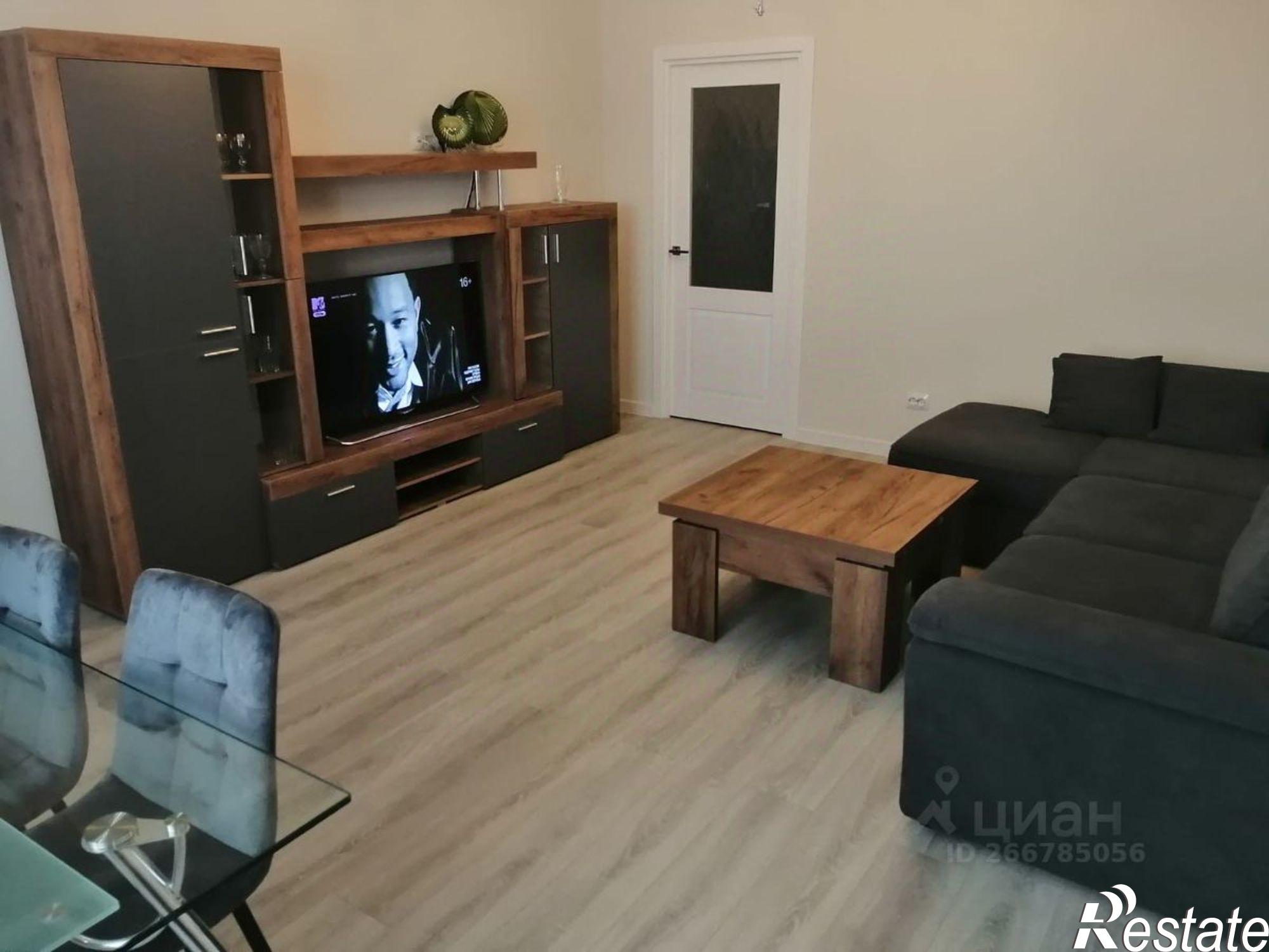 Сдать квартиру за 60 000 рублей на ул Набережная Приволжского затона, 4