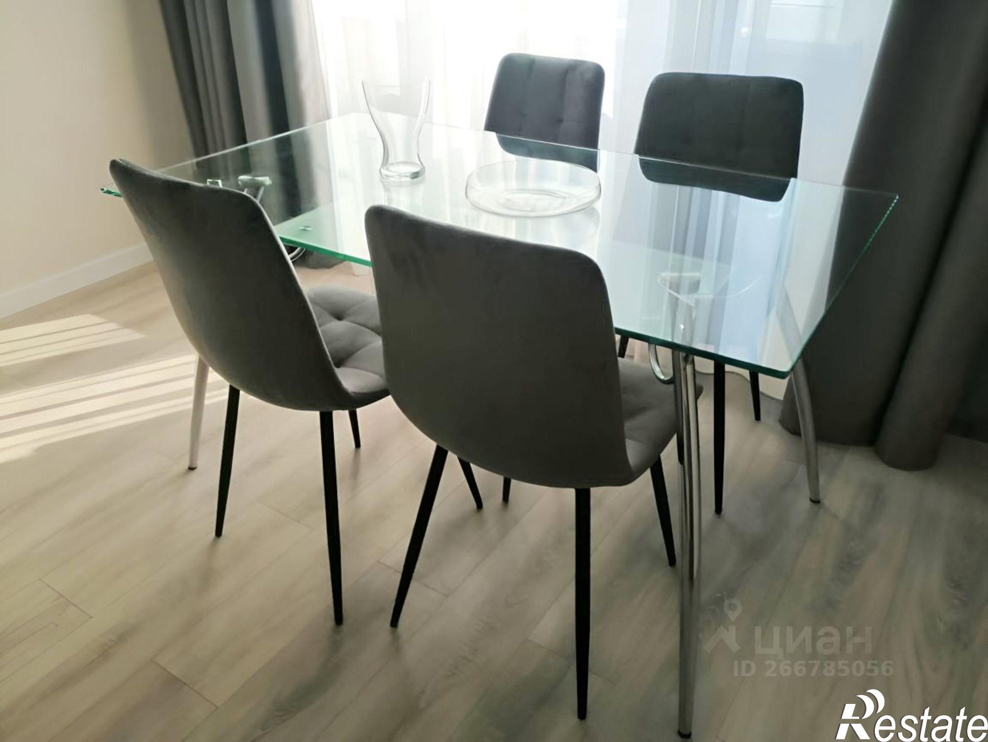 Сдать квартиру за 60 000 рублей на ул Набережная Приволжского затона, 4