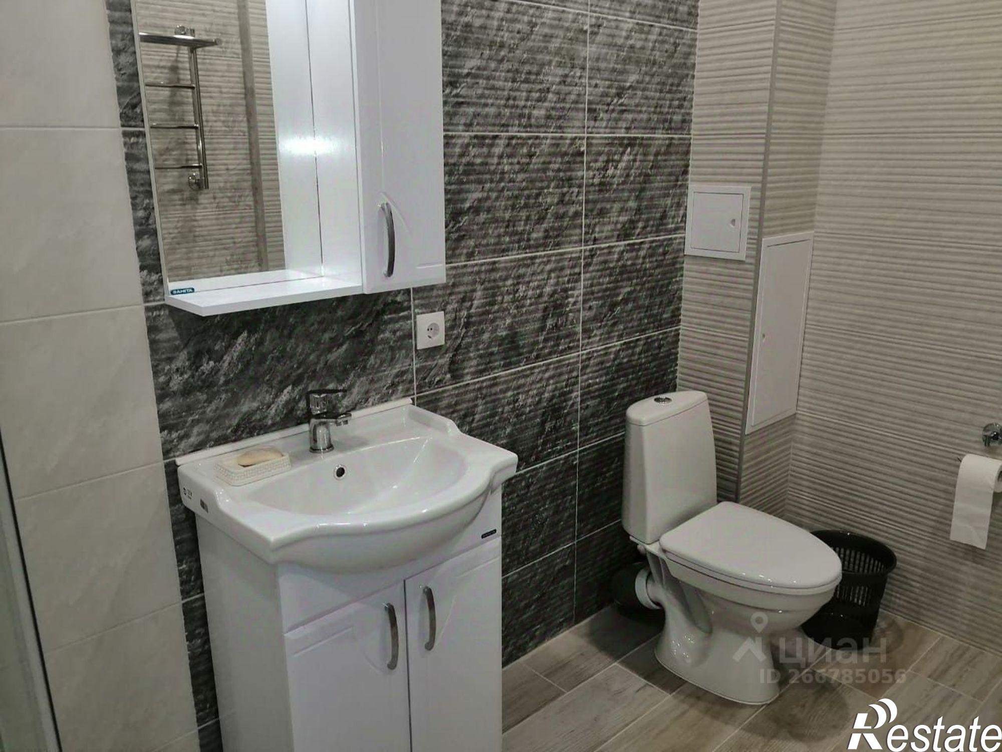 Сдать квартиру за 60 000 рублей на ул Набережная Приволжского затона, 4