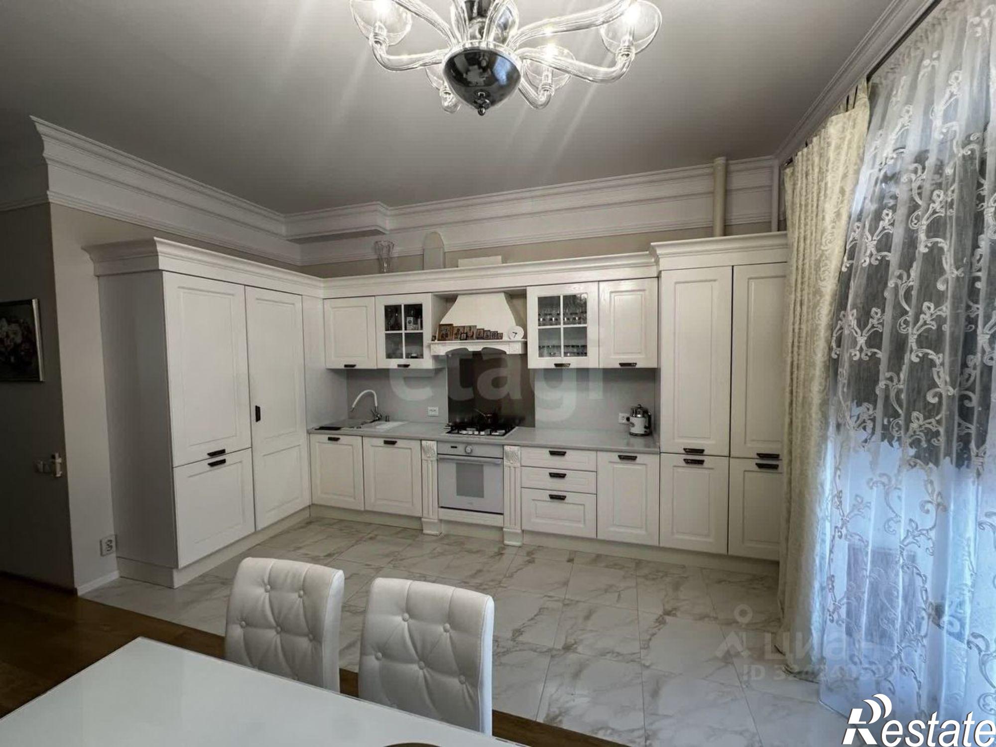 Купить квартиру за 16 000 000 рублей на ул Латышева, 7в