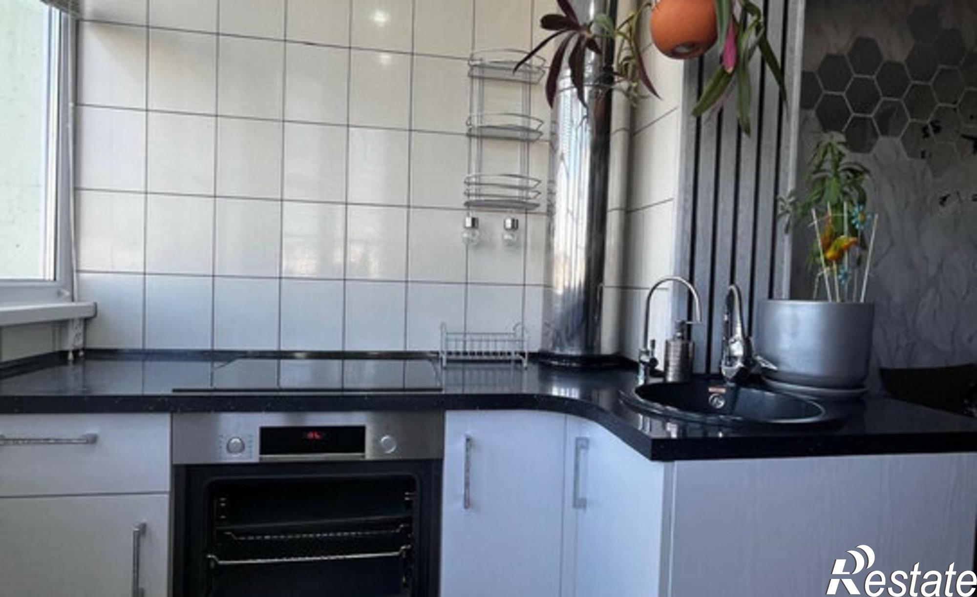 Купить квартиру за 7 450 000 рублей на Нововосточная улица, 19