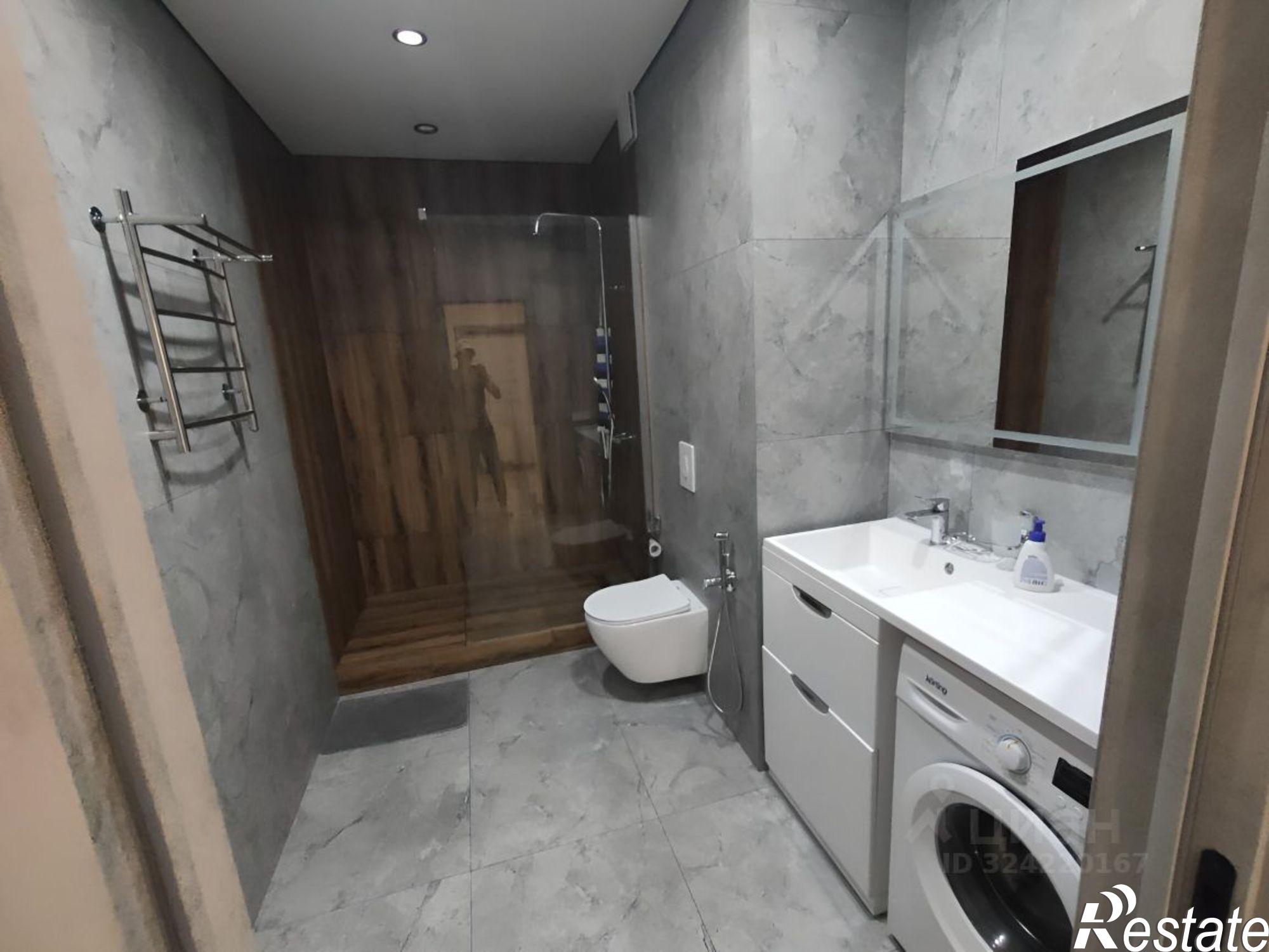 Сдать квартиру за 37 000 рублей на ул Набережная реки Царева, 83 1