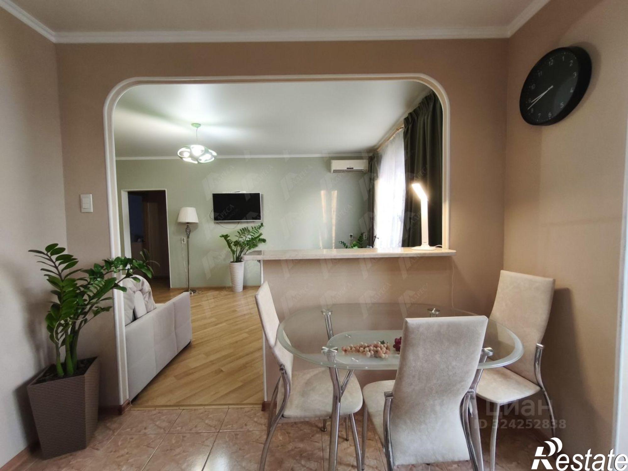 Купить квартиру за 9 000 000 рублей на ул 11-й Красной Армии, 2 1