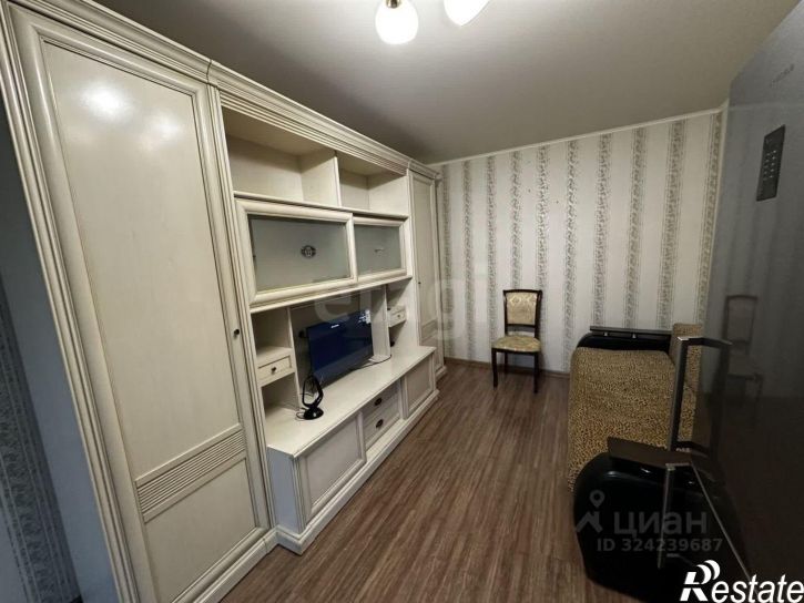 2-комн квартира улица Космонавтов, 6,  д. 6