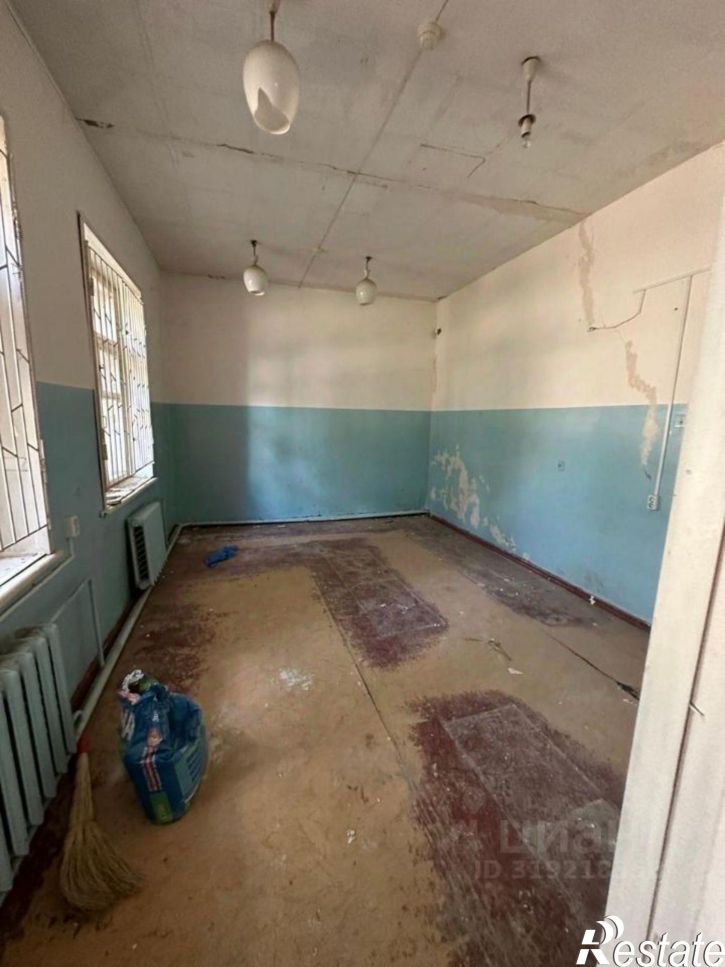 Помещение свободного назначения улица Алексеева, 10,  д. 10