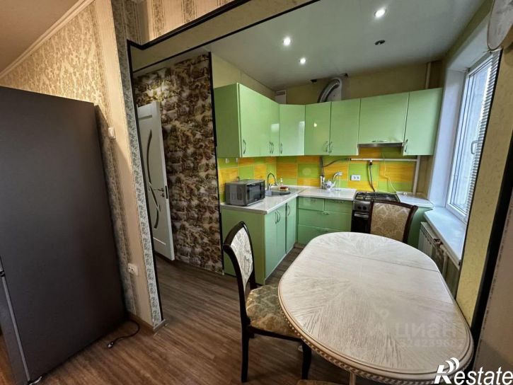 2-комн квартира улица Космонавтов, 6,  д. 6