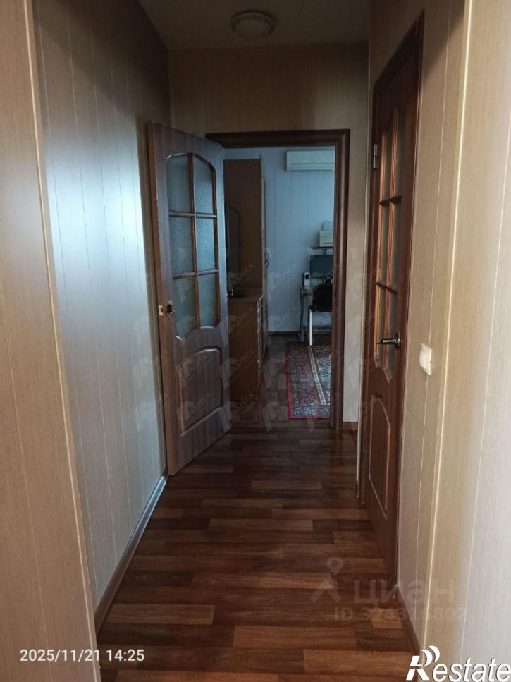 2-комн квартира Васильковая улица, 16,  д. 16