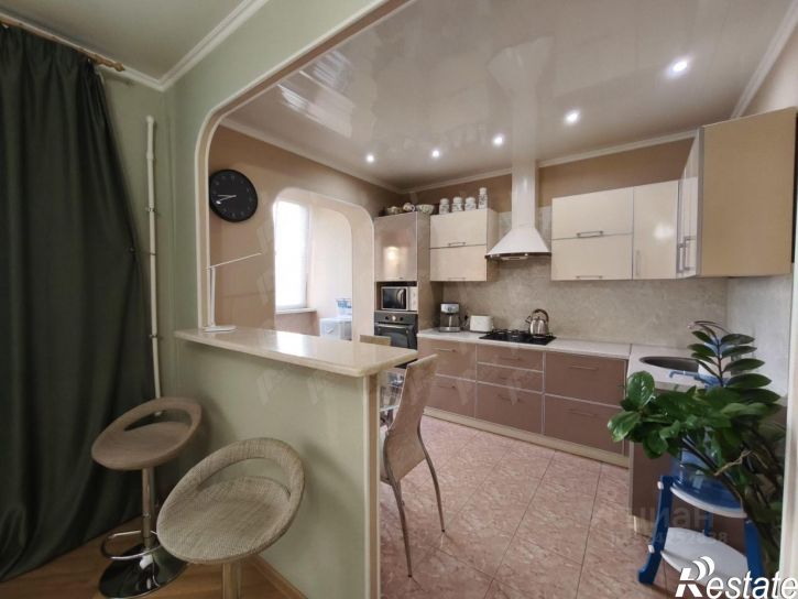 3-комн квартира ул 11-й Красной Армии, 2 1,  д. 2 1,  к. 1