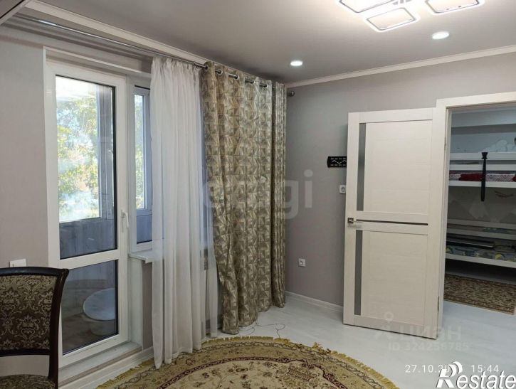 4-комн квартира ул Звездная, 3,  д. 3