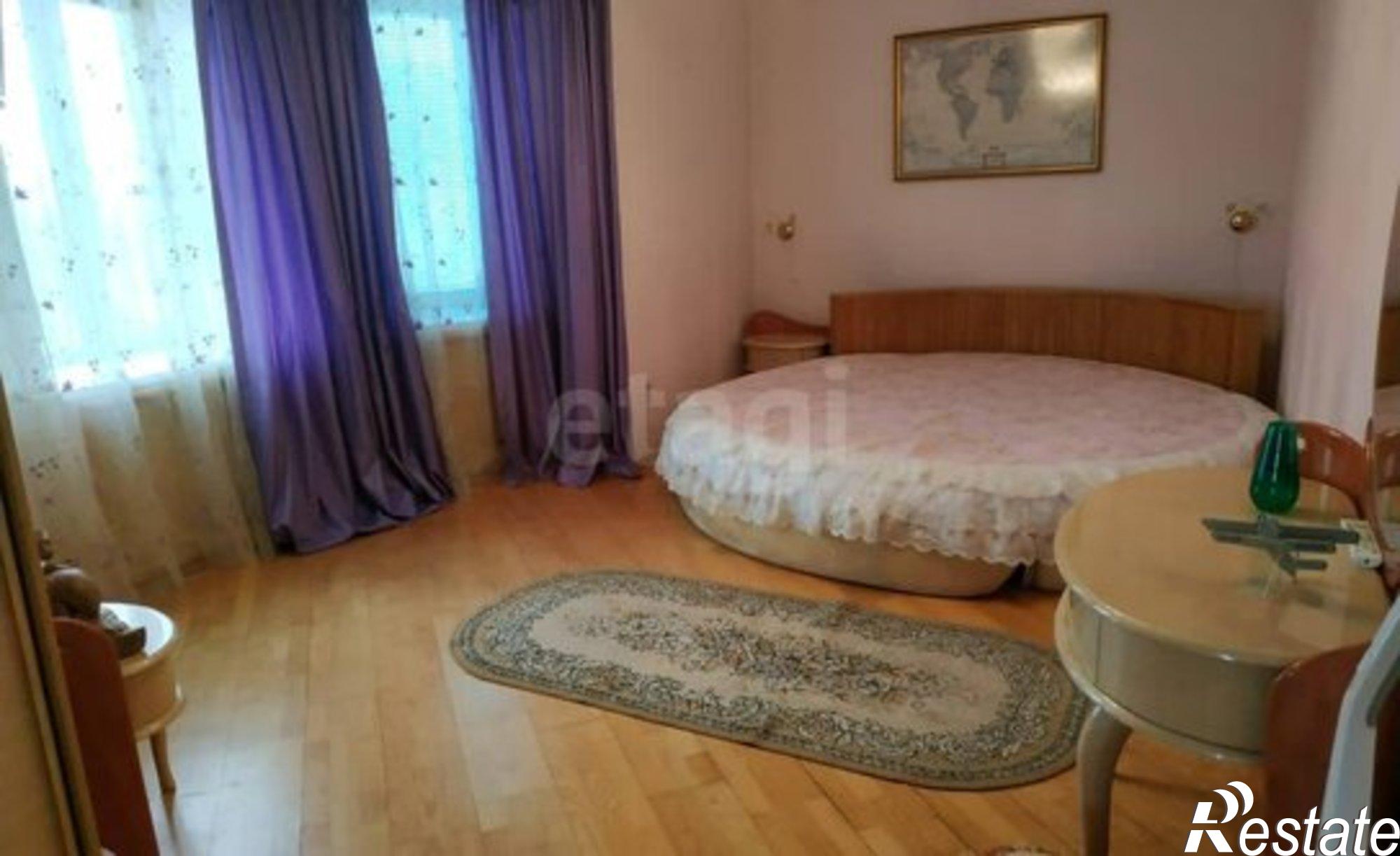 Купить квартиру за 9 880 000 рублей на ул Богдана Хмельницкого, 10 1