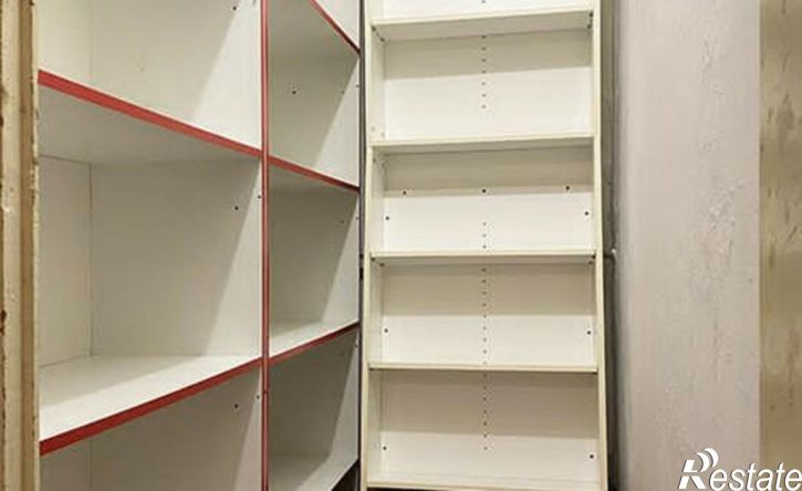 2-комн квартира улица Красная Набережная, 229,  д. 229