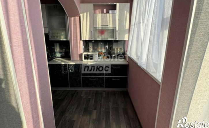 4-комн квартира улица Софьи Перовской, 89,  д. 89