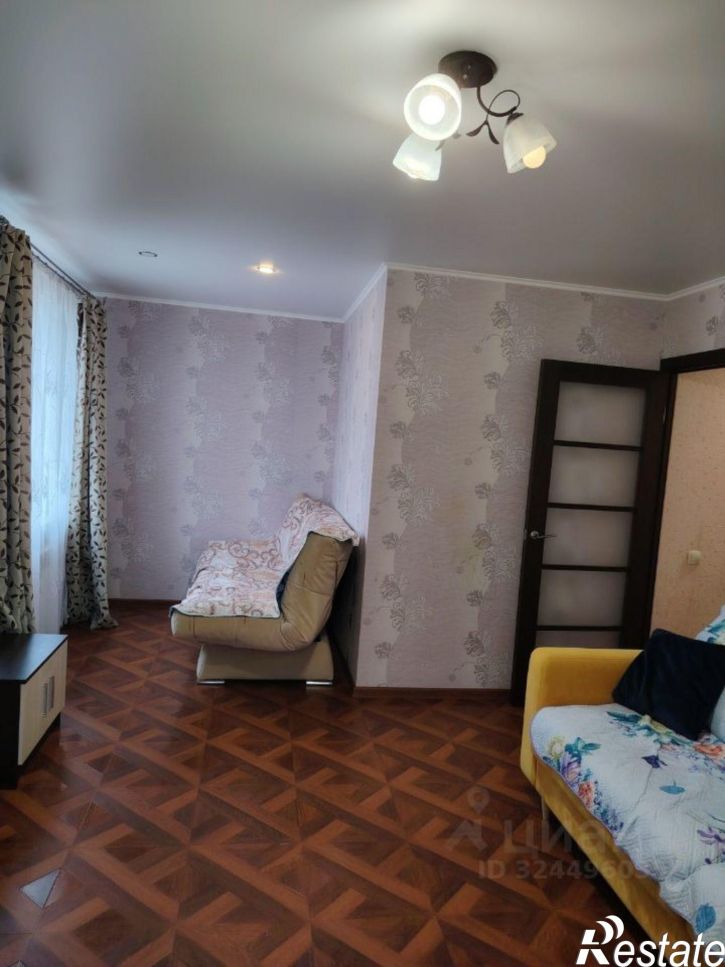 1-комн квартира ул Космонавтов, 1,  д. 1