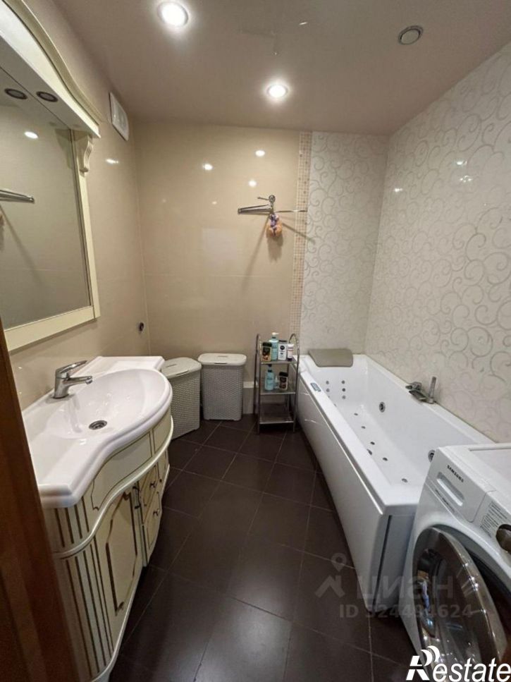 3-комн квартира ул Марфинская, 15,  д. 15