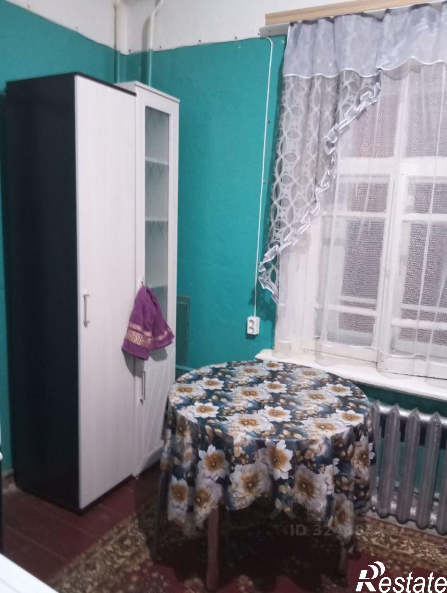 Сдать комнату за 7 500 рублей на Заводская площадь, 18