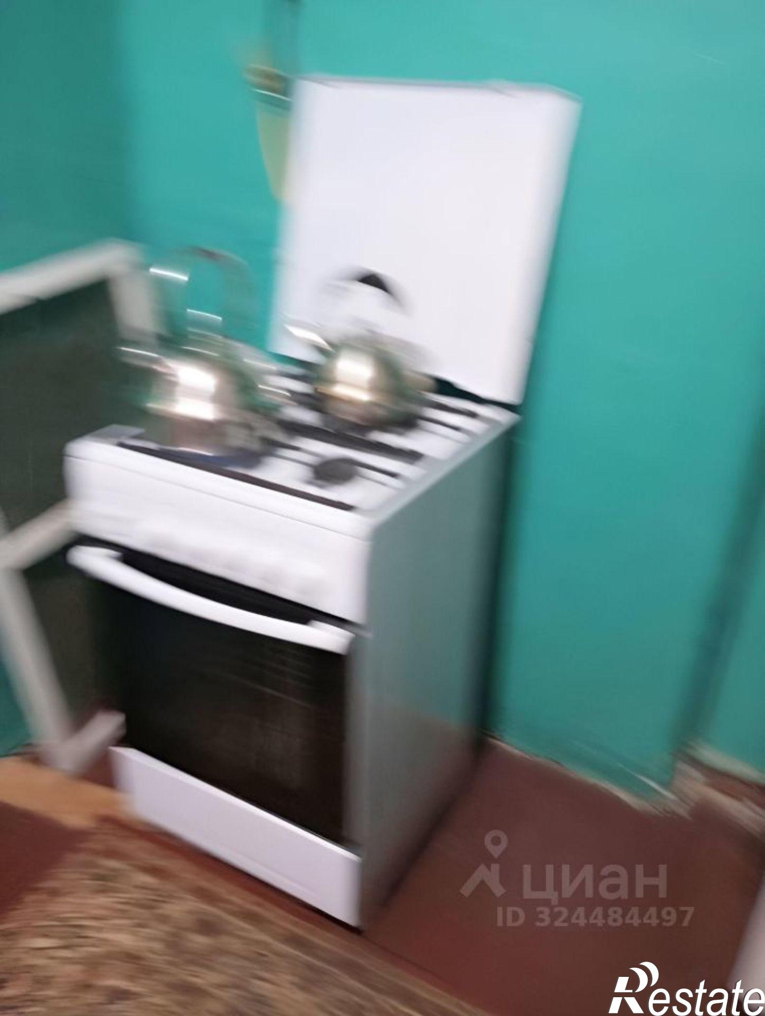 Сдать комнату за 7 500 рублей на Заводская площадь, 18