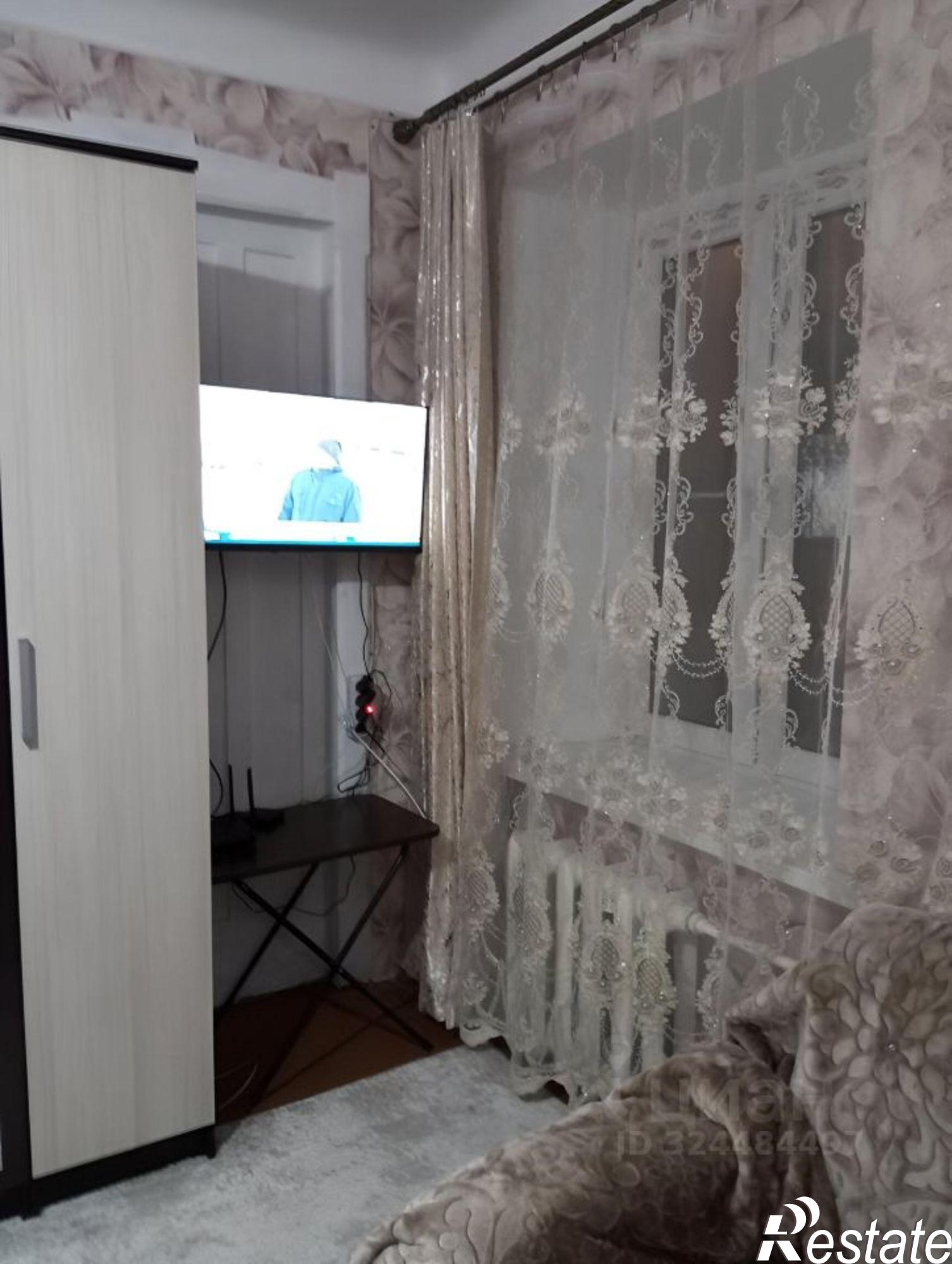 Сдать комнату за 7 500 рублей на Заводская площадь, 18