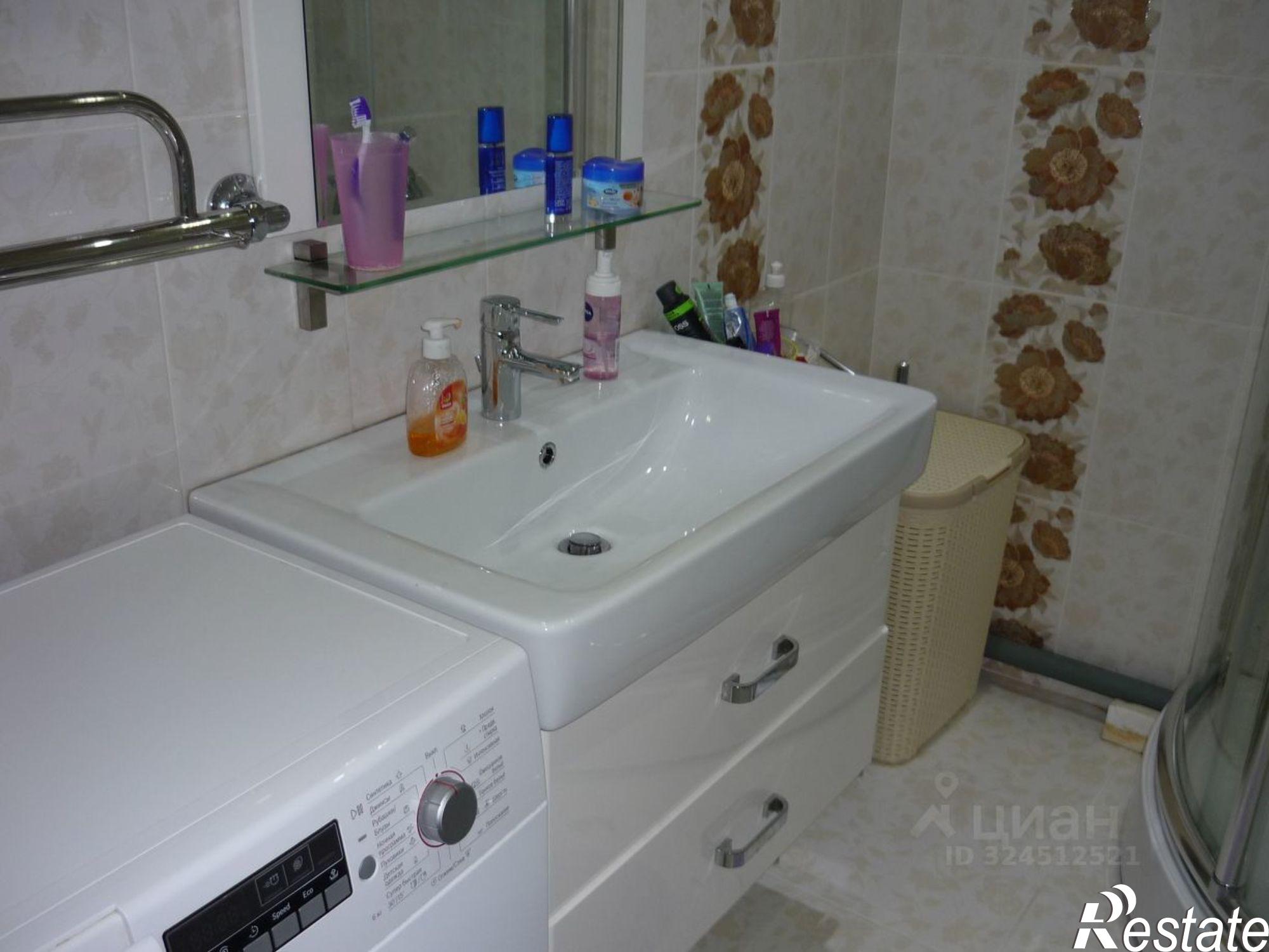 Купить квартиру за 8 300 000 рублей на площадь Карла Маркса, 3 к1