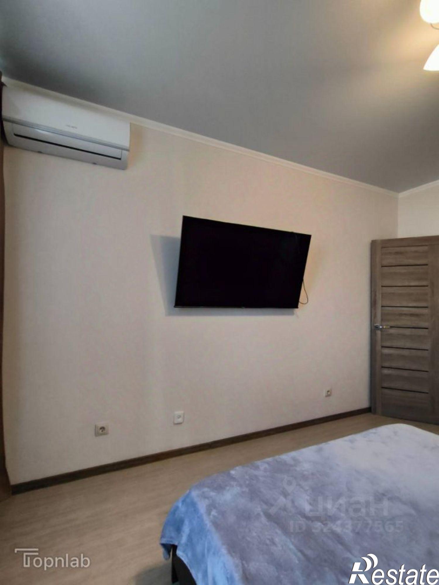 Сдать квартиру за 33 000 рублей на улица Ахшарумова, 27А